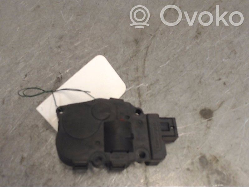 Audi A4 S4 B8 8K Actuator/motor clapetă debit aer A/C 