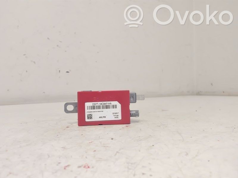 Ford Mondeo MK V Antenos stiprintuvas 