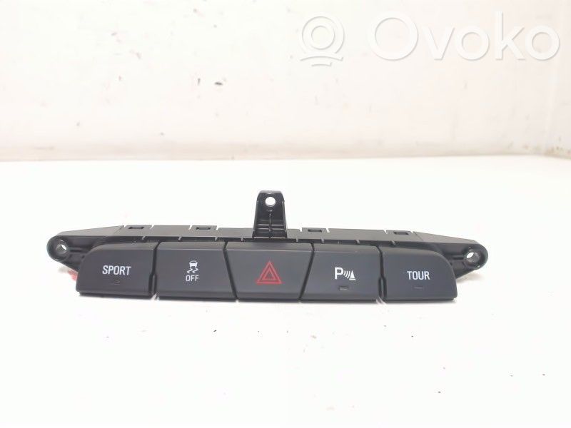 Opel Insignia A Comutator lumini pericol 