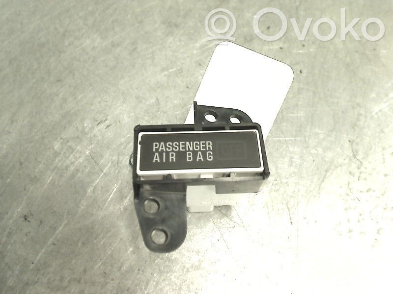 Mitsubishi Grandis Screen/display/small screen 