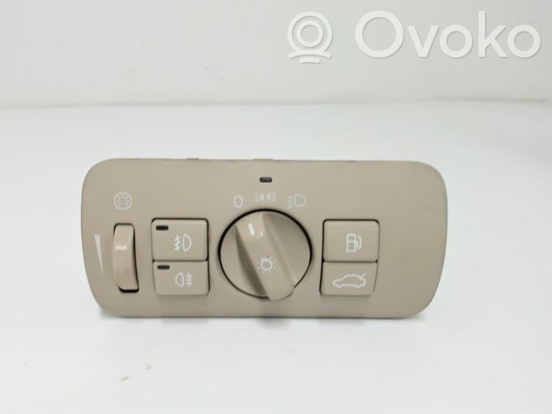 Volvo V70 Light switch 