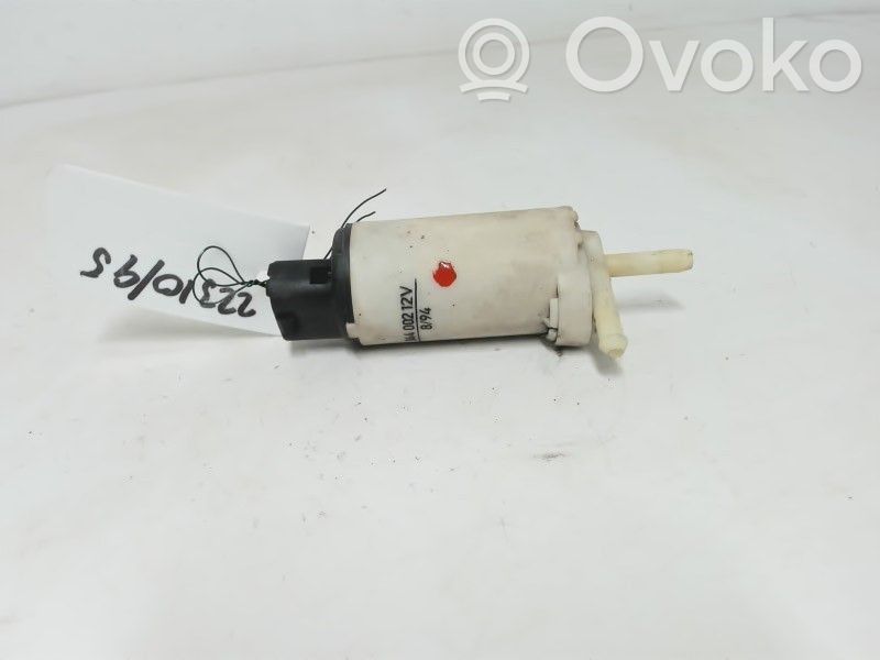 Volvo 940 Windscreen/windshield washer pump 