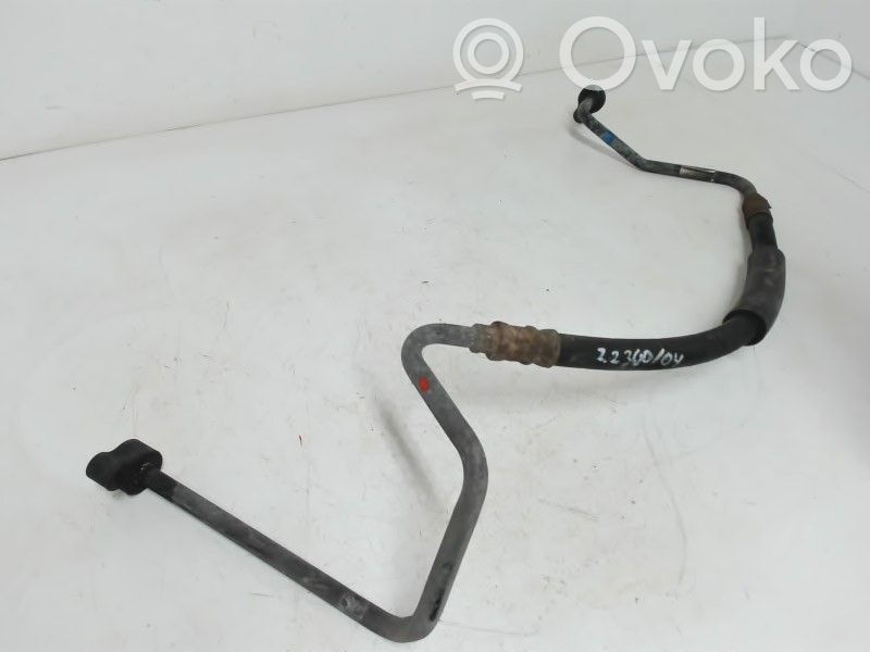 Volvo V70 Ilmastointilaitteen putki (A/C) 