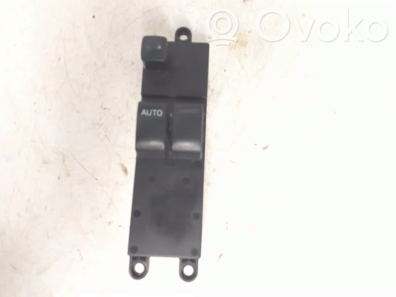 Nissan Primera Przyciski szyb 