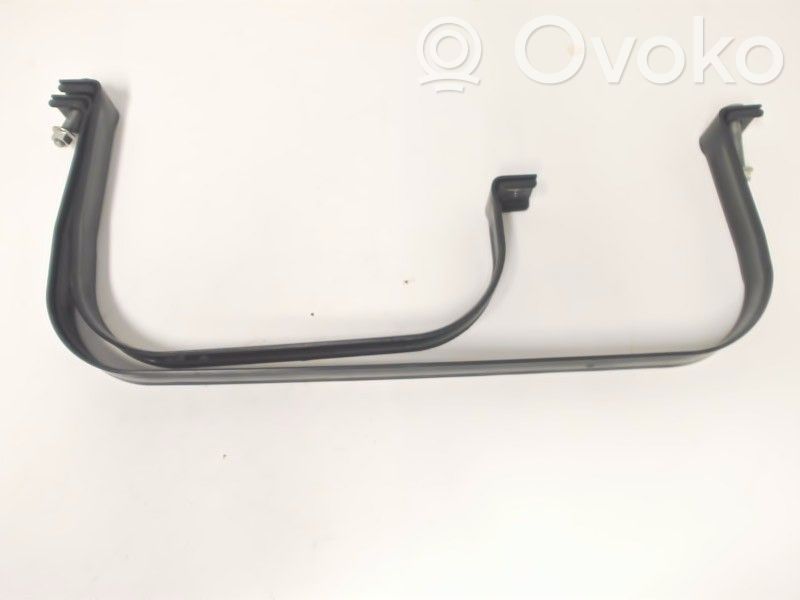Iveco Daily 6th gen Suport fixare rezervor combustibil