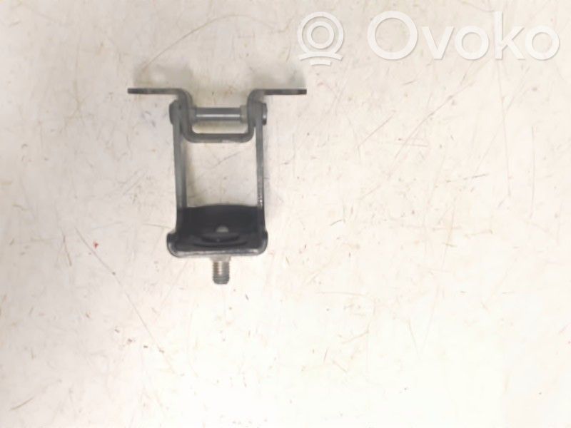 Renault Clio IV Tailgate/trunk/boot hinge 