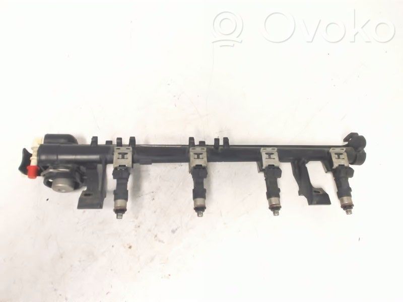 Ford Fiesta Inyector de combustible 