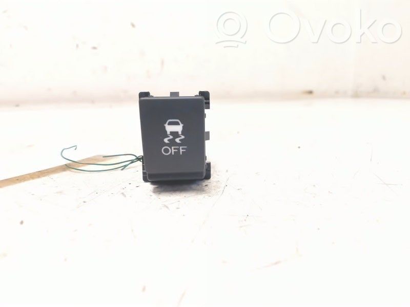 Subaru Outback (BS) Traction control (ASR) switch 