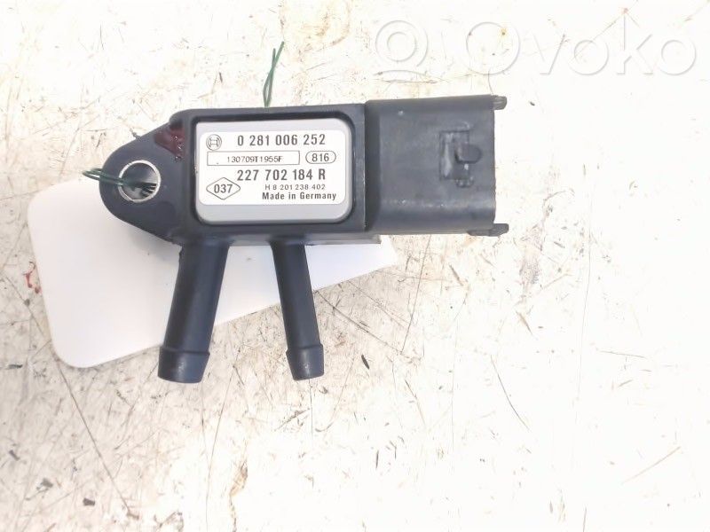 Renault Kangoo II Sensor de temperatura del escape 