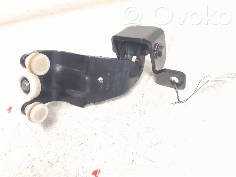Sliding door upper roller guide/hinge   2470238,JK21V268B40AG