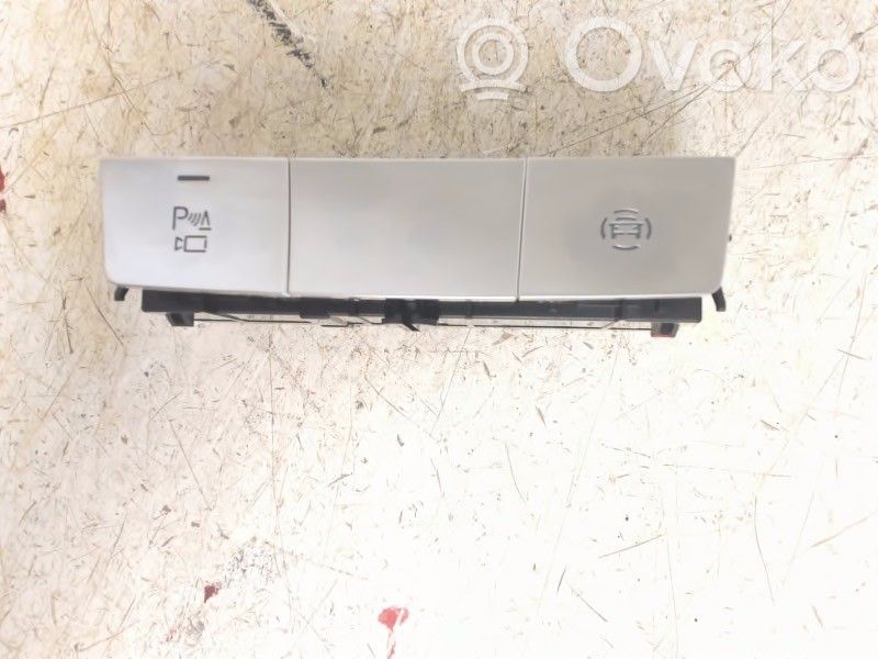 Parking (PDC) sensor switch   4N0959673F,3553103100,4N0959673F