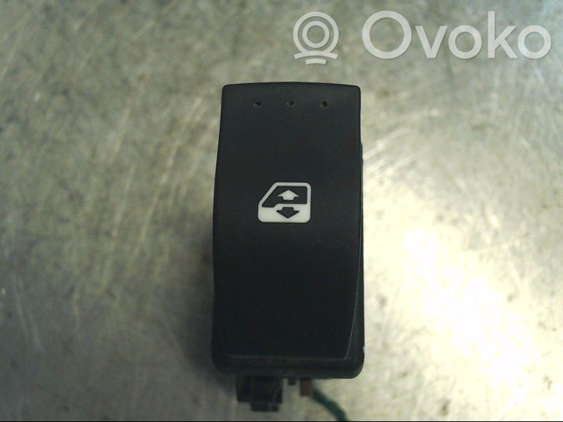 Renault Trafic II (X83) Electric window control switch 