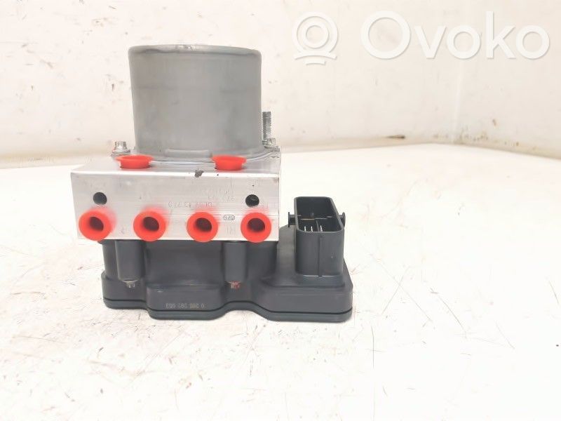 Mazda CX-3 ABS bloks 