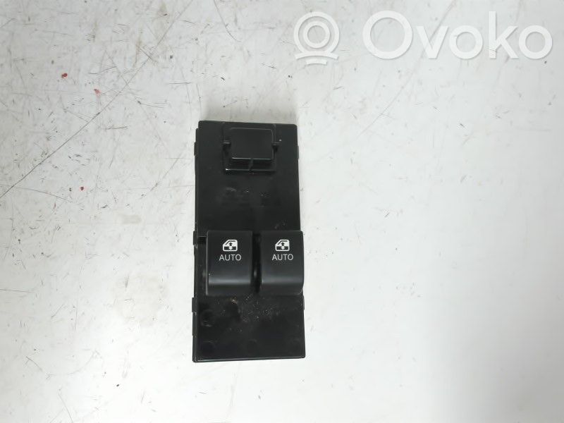 KIA Ceed Electric window control switch 