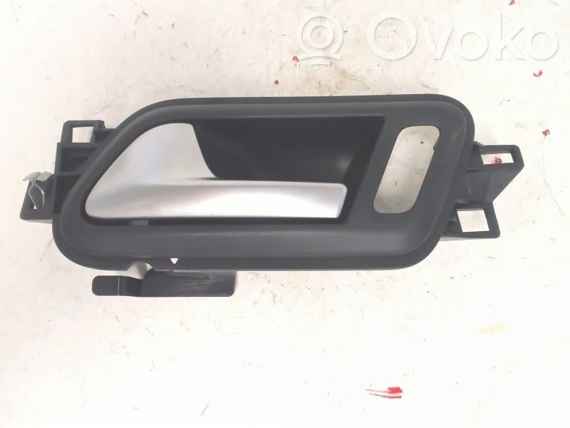 Volkswagen Amarok Maniglia interna per portiera anteriore 