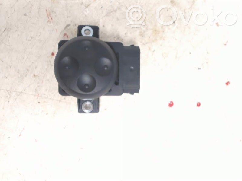 Interruptor de control del asiento   8E0959777B,3481451,8E0959777B