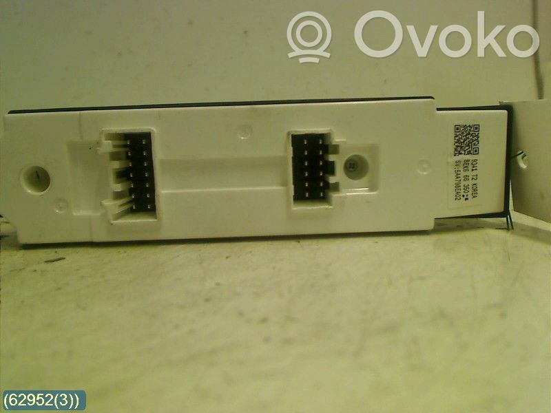 Mazda 3 II Electric window control switch 