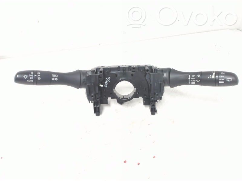 Nissan X-Trail T32 Bloc semnalizator și ștergător parbriz