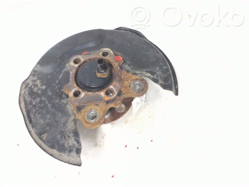 Toyota Yaris XP210 Mozzo portante ruota posteriore