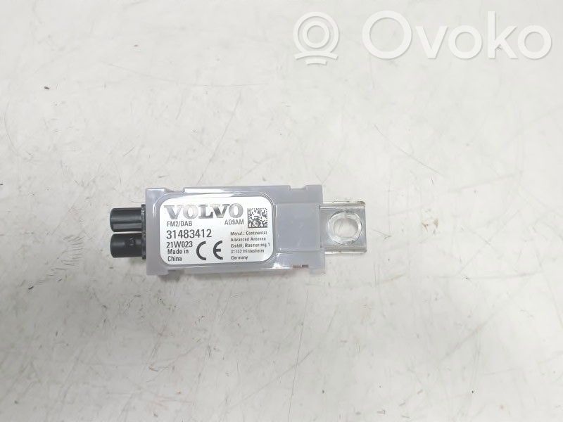 Volvo V60 Antenos stiprintuvas 