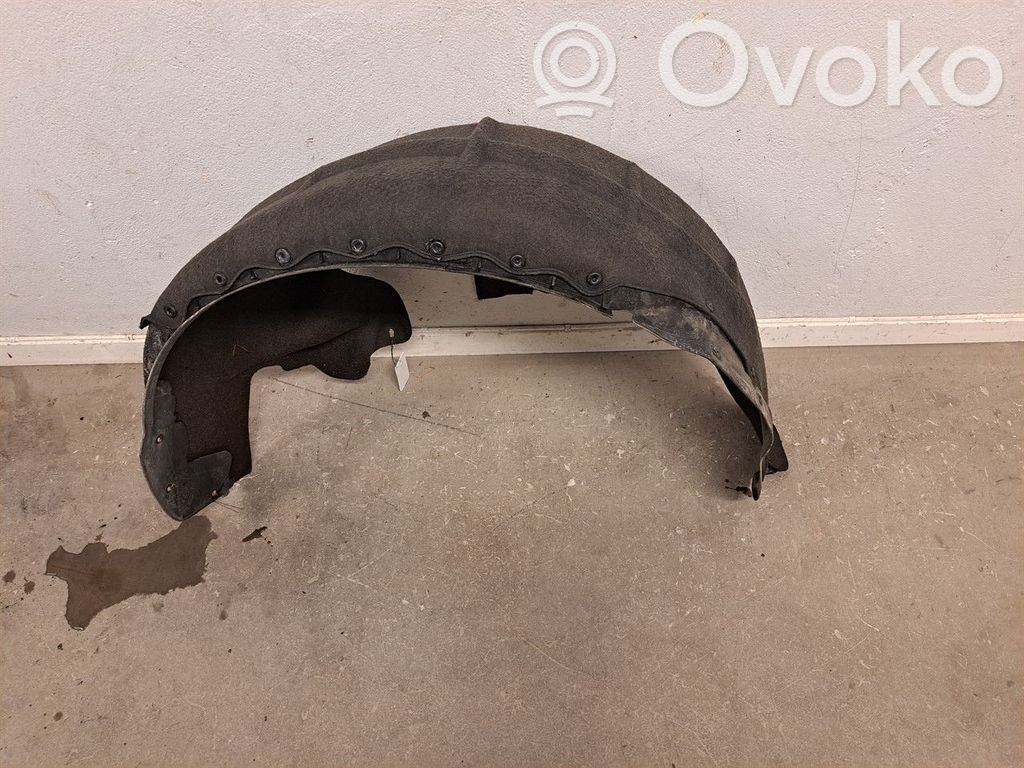 Volvo V70 Nadkole przednie 