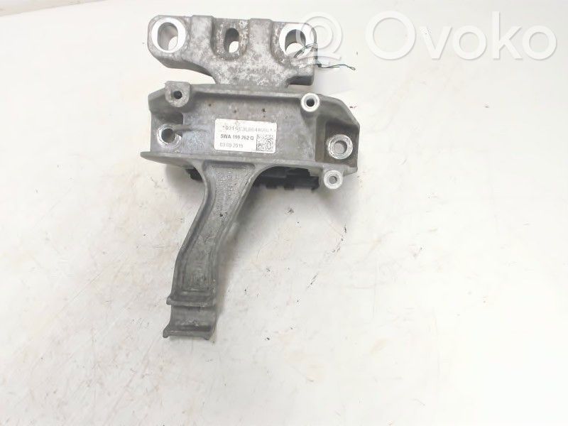 Skoda Kodiaq Engine mounting bracket 