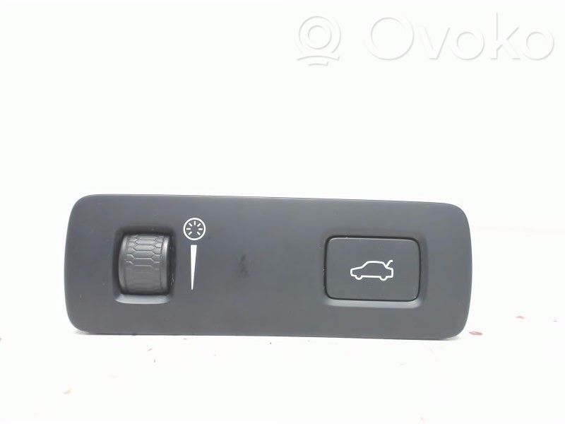 Volvo XC90 Interruttore a pulsante apertura portellone posteriore/bagagliaio 