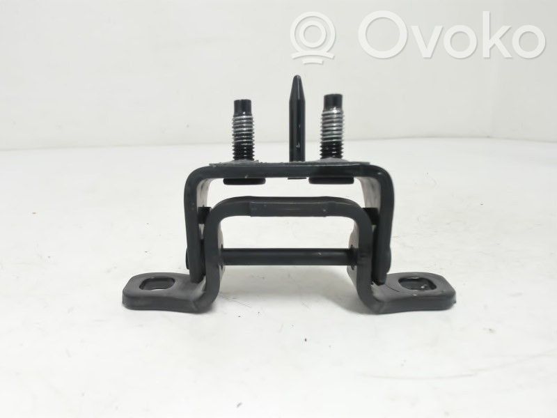 Tailgate/trunk/boot hinge   31335292,31335292