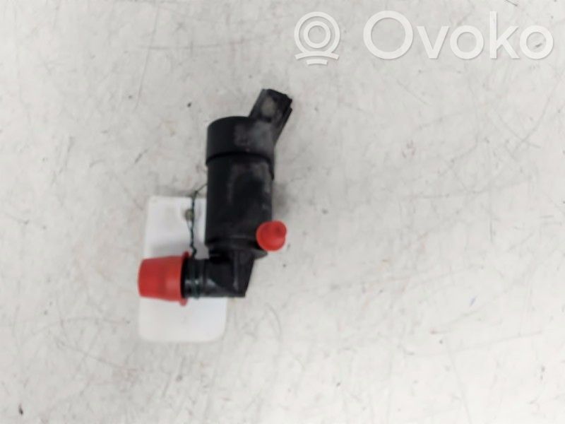 Ford Transit Custom Windscreen/windshield washer pump 