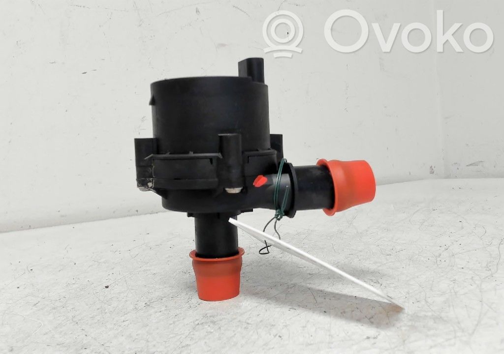 Audi A1 Pompa elettrica dell’acqua/del refrigerante ausiliaria 