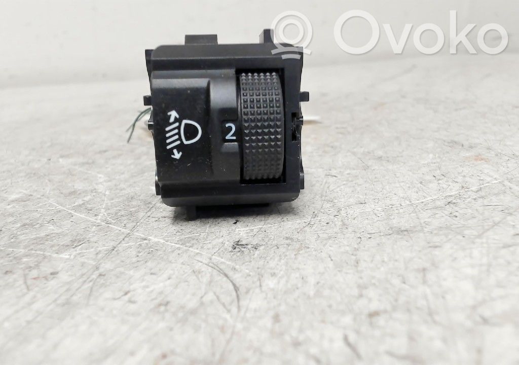 Interruptor de control del panel de luces   98095437ZD,95835T02,98095437ZD