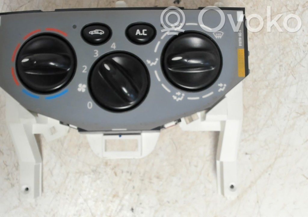 Opel Vivaro Climate control unit 