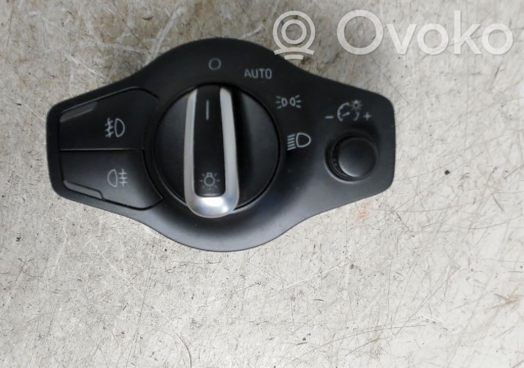 Comutator lumini   8K0941531AS,748501140001,8K0941531AL