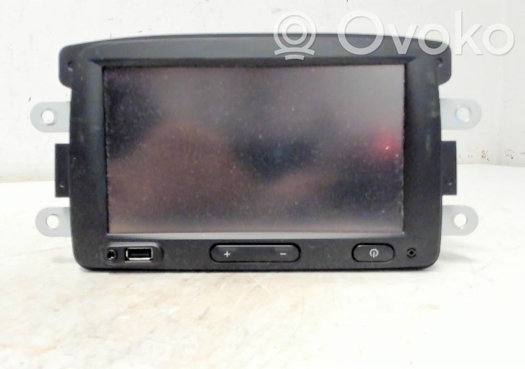 Dacia Sandero Radio / CD-Player / DVD-Player / Navigation 
