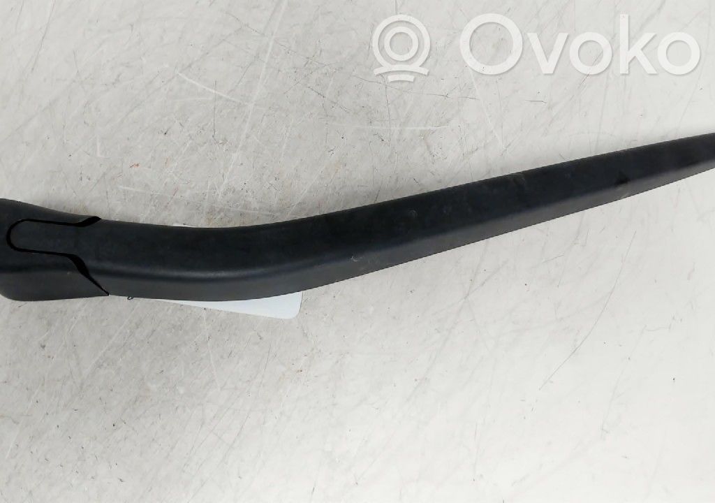 Volvo S90, V90 Ramię wycieraczki szyby tylnej 