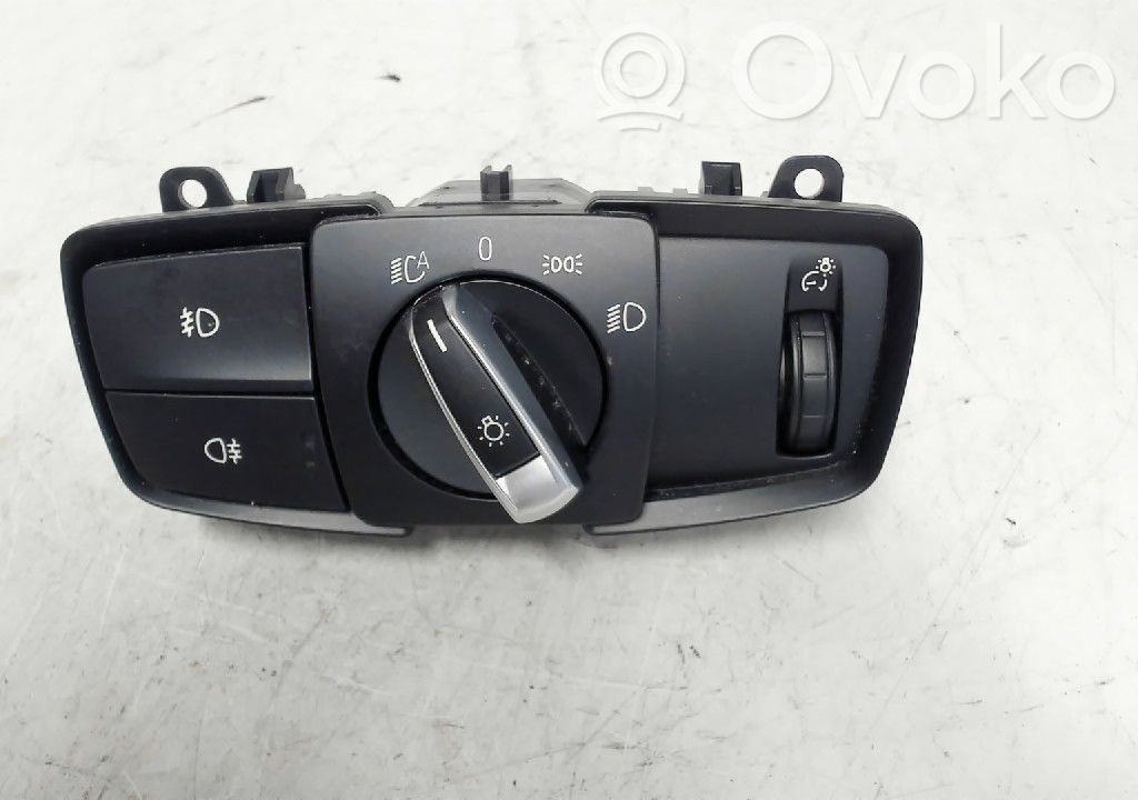 BMW 2 F45 Light switch 
