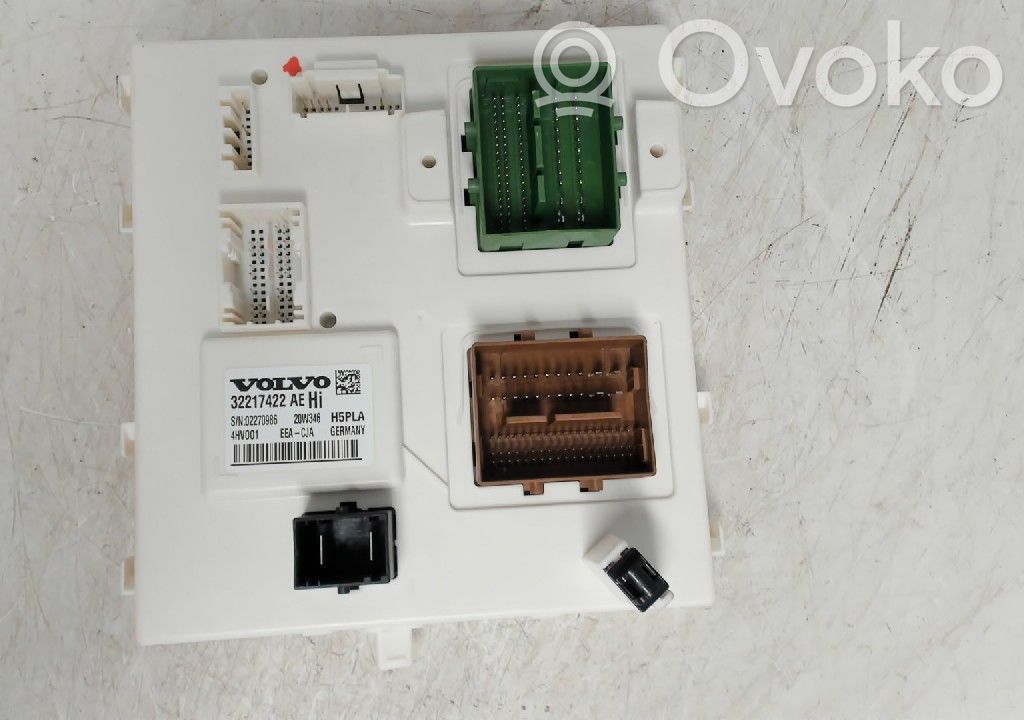 Volvo S90, V90 Fuse module 