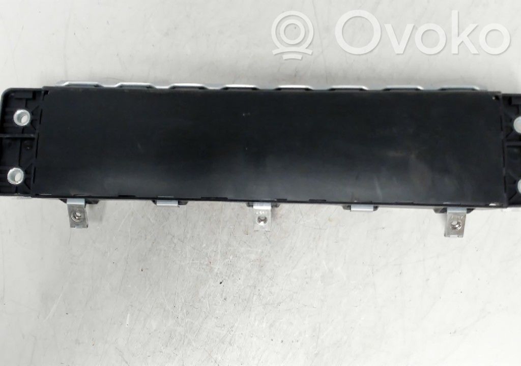 Volvo XC90 Airbag per le ginocchia