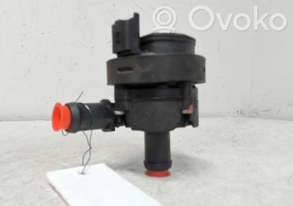 Nissan Qashqai Pompe à eau de liquide de refroidissement 