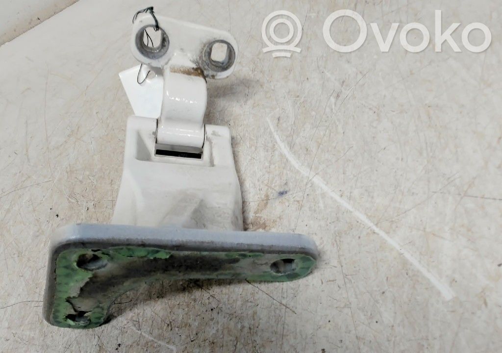 Volkswagen Caddy Rear door upper hinge 