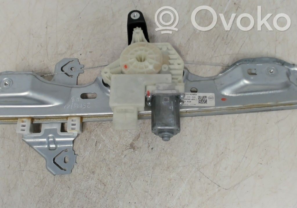 Nissan Qashqai Macara geam ușă spate cu motor 