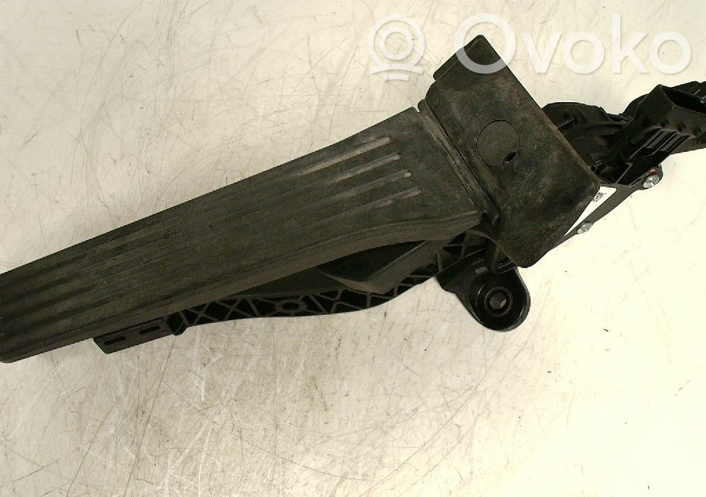 Pédale d'accélérateur   32700A6100
