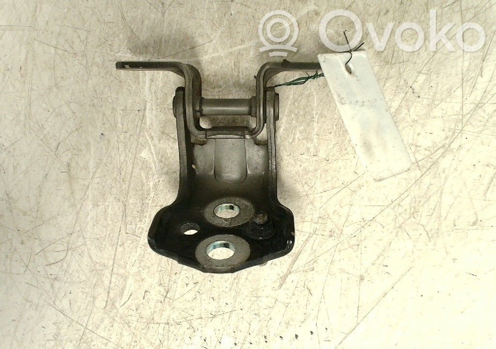 Front door upper hinge   2303964