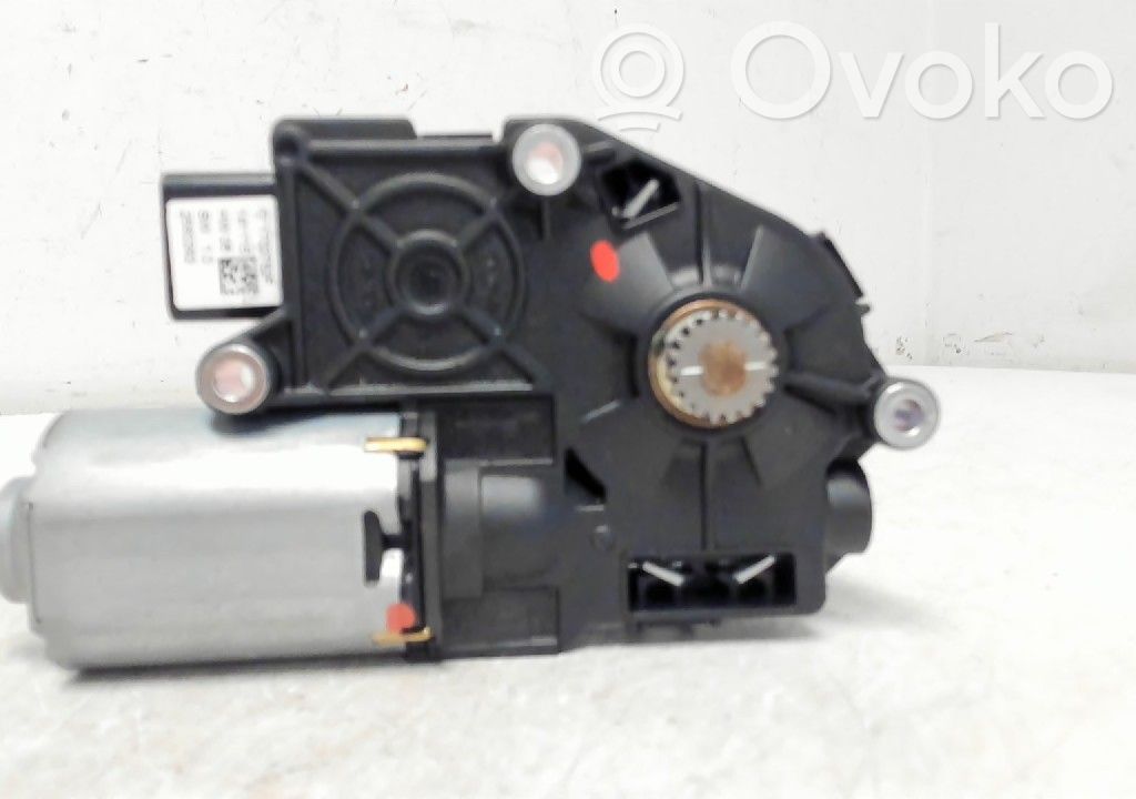Volvo V70 Motor/actuator trapă 