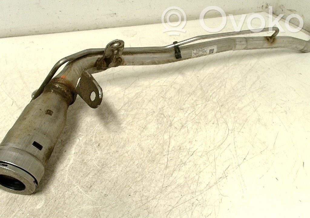 Volvo V60 Tubo e bocchettone per riempimento serbatoio del carburante 