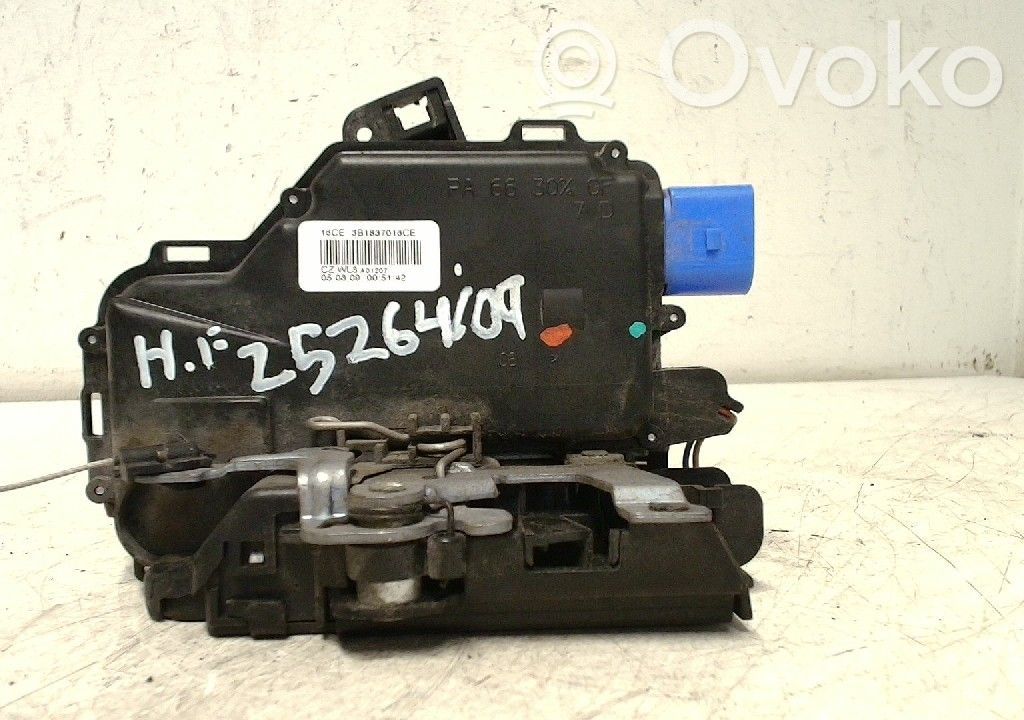 Skoda Fabia Mk2 (5J) Zamek drzwi przednich