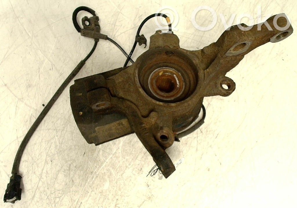 KIA Optima Achsschenkel vorne 