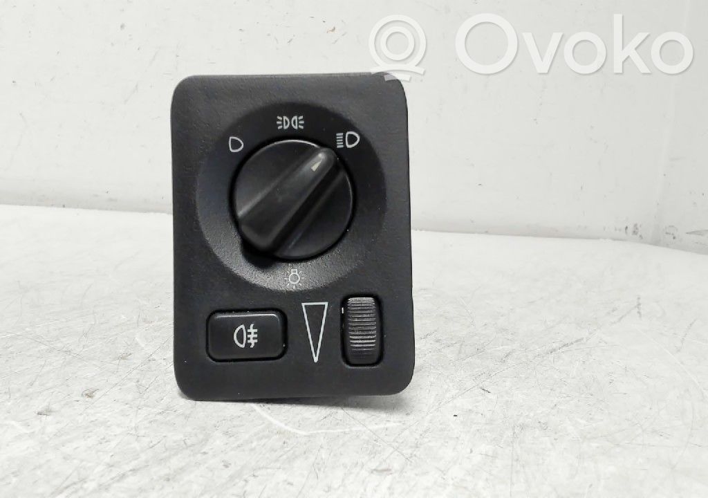 Light switch   12760589,12760589