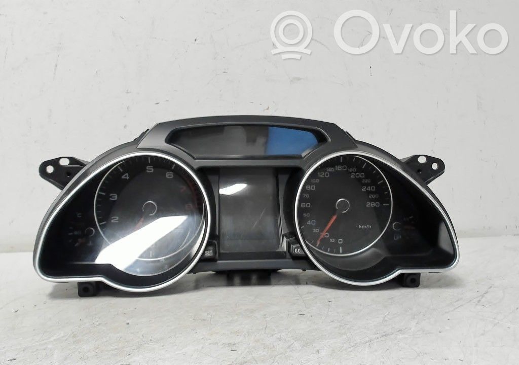 Audi A5 8T 8F Tachimetro (quadro strumenti)