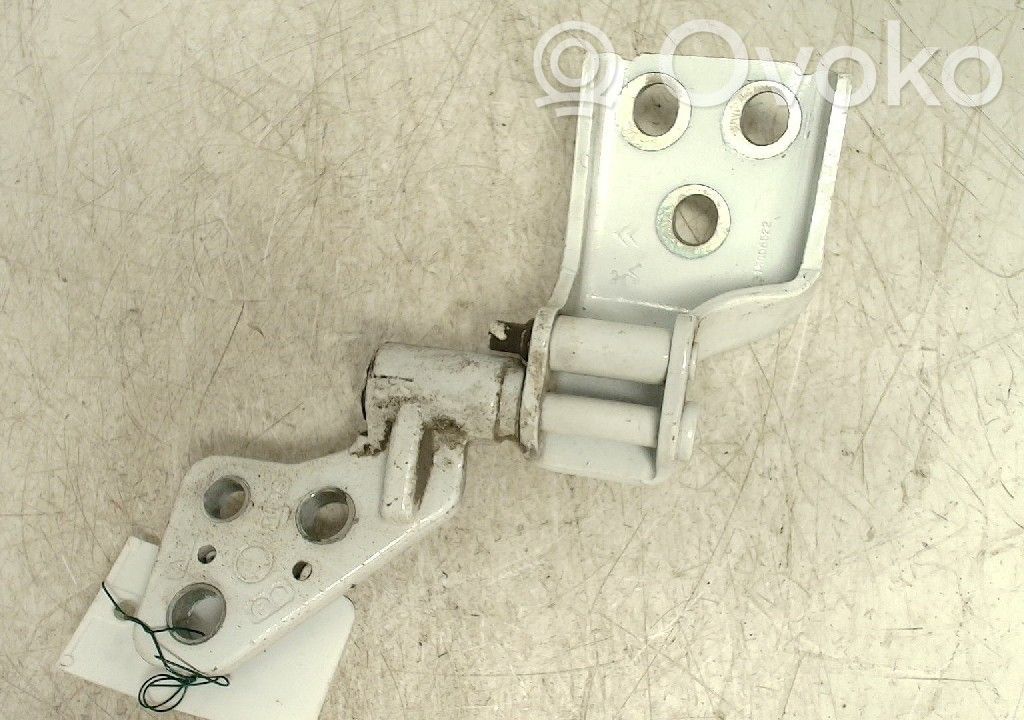 Peugeot Partner III Rear door lower hinge 